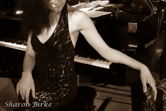 _S5A3806-EditNYC-New-Jersey-Grand-Piano-Glamour-Portraits-Powerful-Goddess