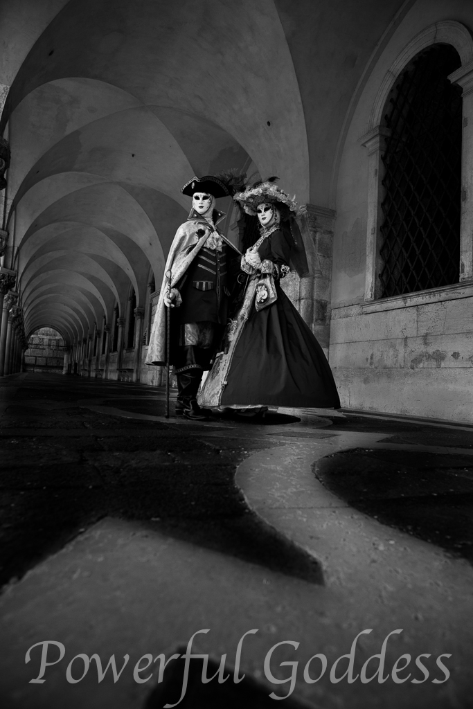 Venice-Carnival-Powerful-Goddess-Portraits-by-Sharon-Birke-0883