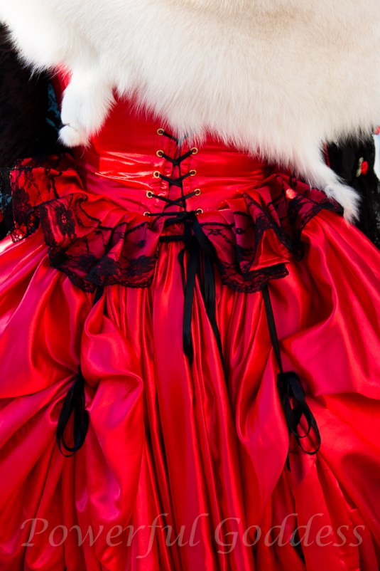 _S5A0696NYC-NJ-Glamour-Portraits-Period Costume-Venice-Carnival-Sharon-Birke