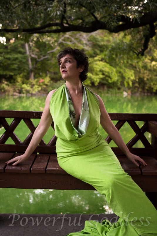 _S5A7948NYC-Central-Park-Lake-Glamour-Powerful-Goddess-Portraits-Sharon-Birke