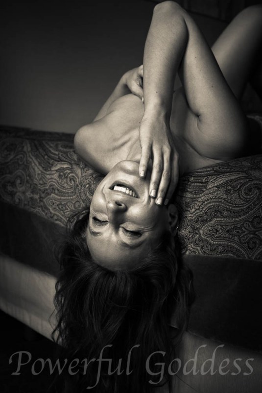 nyc-nj-ct-red-tassel-key-powerful-goddess-portraits-sharon-birke-130289